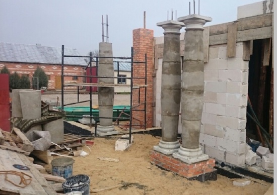 Sprzedam kolumny betonowe beczkowe podpory doryckie